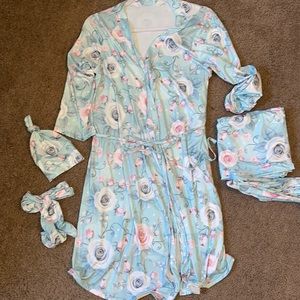 Mommy o’clock maternity robe bundle with swaddle hat and bow